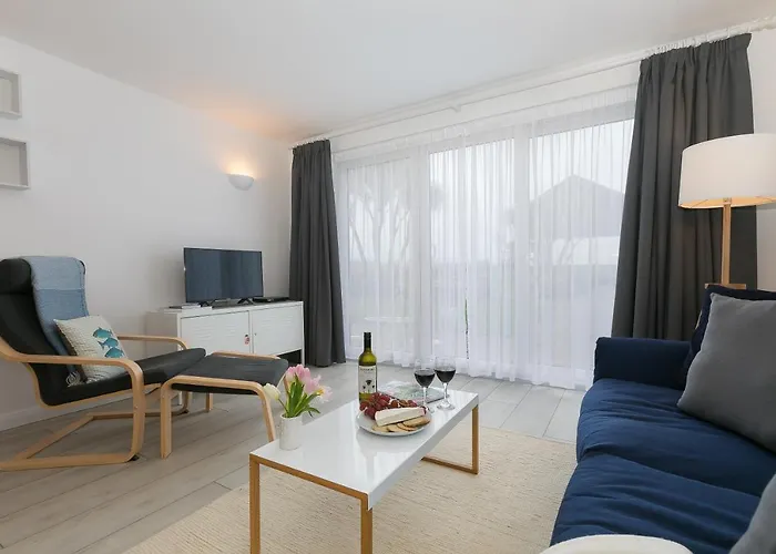 21 Carthew Court Villa St Ives 